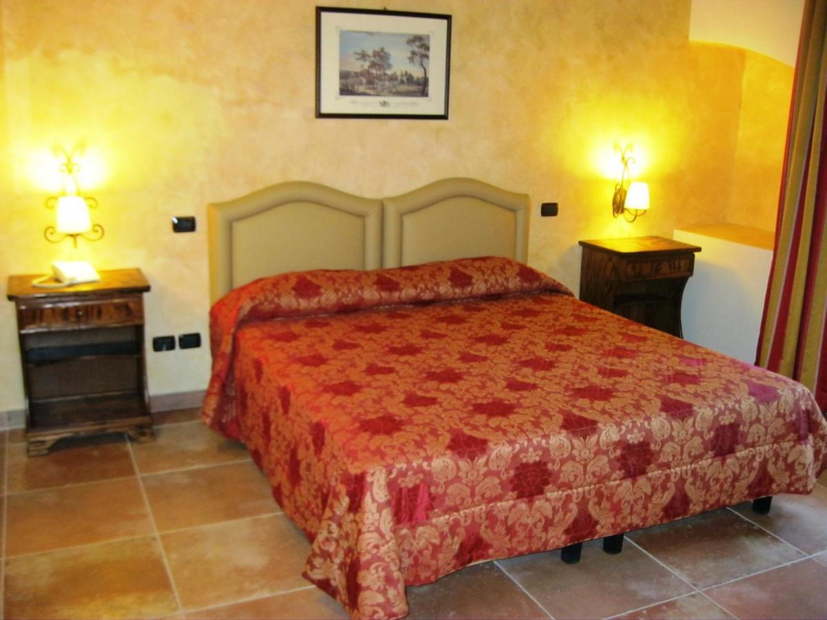 Hotel Tenuta San Francesco Barletta Bagian luar foto