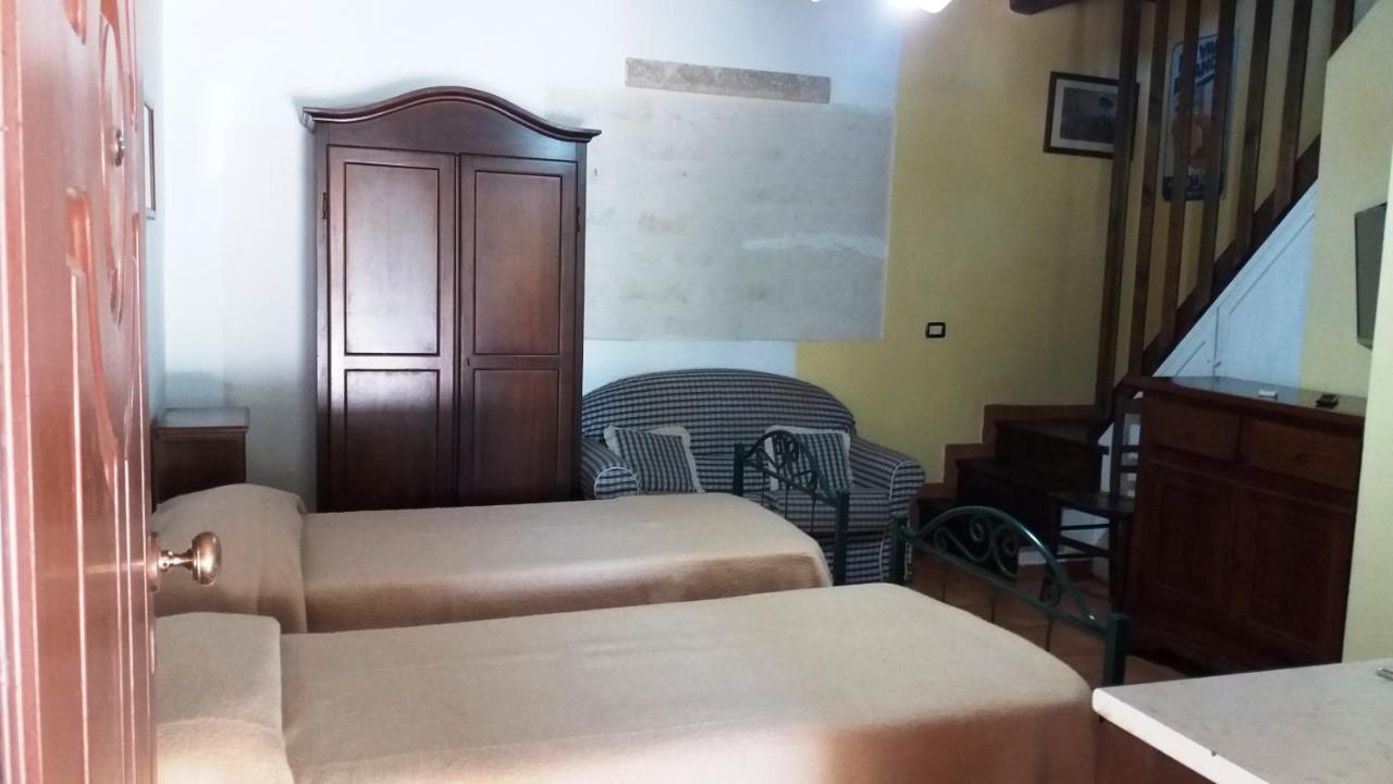 Hotel Tenuta San Francesco Barletta Bagian luar foto