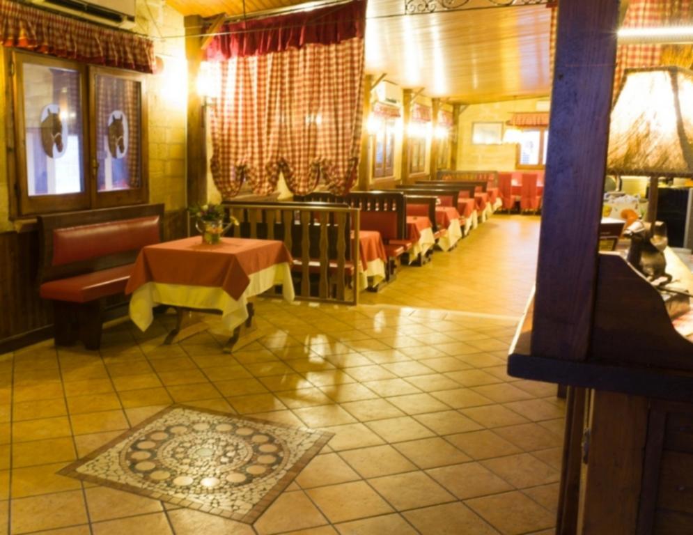 Hotel Tenuta San Francesco Barletta Bagian luar foto